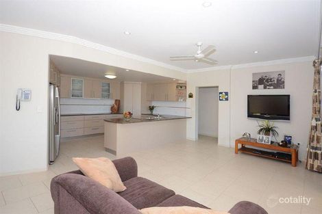 Property photo of 35 Yarrilee Circuit Dundowran QLD 4655