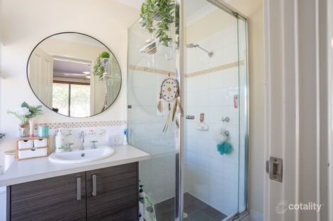 Property photo of 3A Rosinski Circle Tapping WA 6065