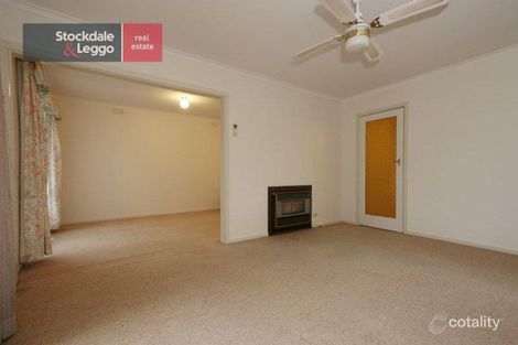 Property photo of 37 Birkenhead Drive Kilsyth VIC 3137