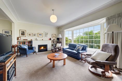 Property photo of 52 Tower Road Balwyn North VIC 3104