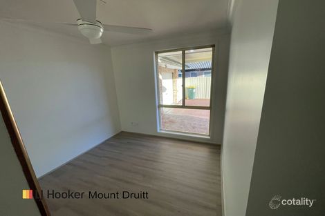 Property photo of 125 Southee Circuit Oakhurst NSW 2761