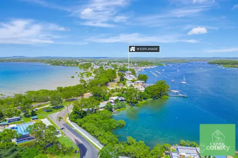 Property photo of 18 Esplanade Tin Can Bay QLD 4580