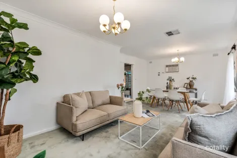 Property photo of 10 Parkview Rise Hackham SA 5163