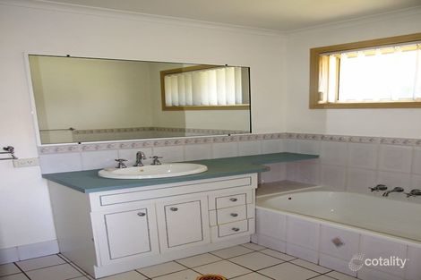 Property photo of 30 Bramble Crescent Deception Bay QLD 4508