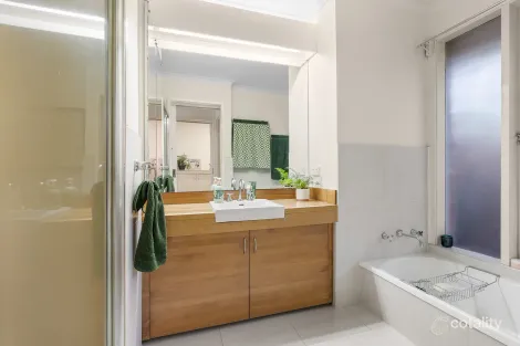 Property photo of 3 Eucalypt Avenue Templestowe Lower VIC 3107