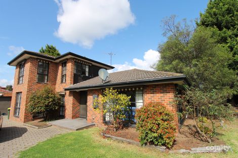 Property photo of 8 Winter Court Mill Park VIC 3082