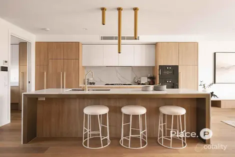 Property photo of 21/75 Jacaranda Place Indooroopilly QLD 4068