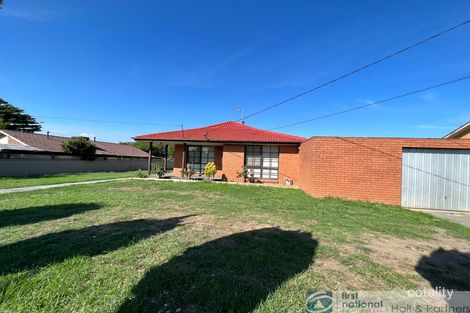 34 Charles Ave, Hallam, VIC 3803