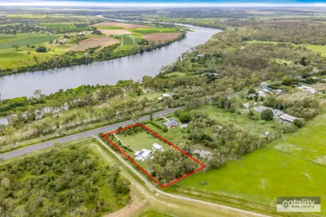 1546 Gin Gin Rd, Sharon, QLD 4670