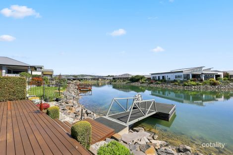 2 STRATHMORE CT, VICTOR HARBOR, SA 5211