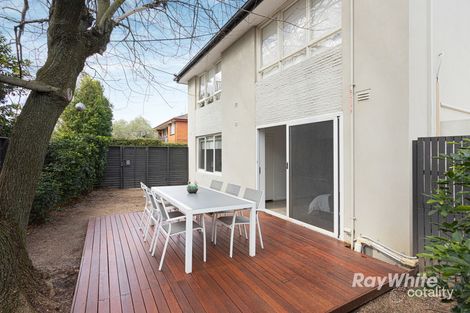 Property photo of 1/158 Kangaroo Road Hughesdale VIC 3166