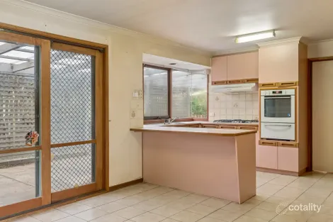 Property photo of 52 White Avenue Romsey VIC 3434