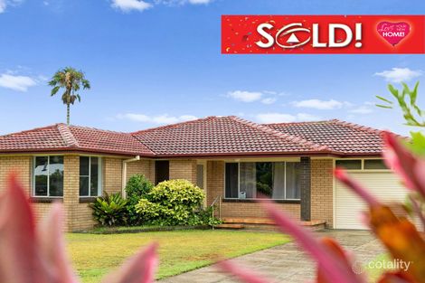 8 Farrington Cl, Caves Beach, NSW 2281