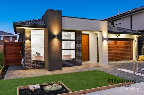 Property photo of 17 Splash Way Lyndhurst VIC 3975