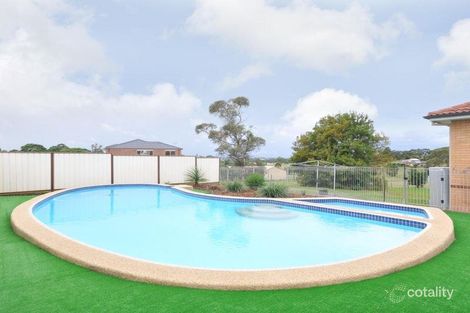 Property photo of 4 Beacon Hill Road Windella NSW 2320