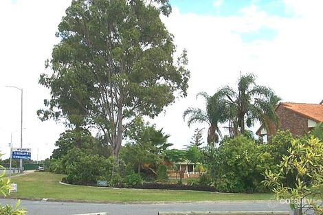 245 Sunshine Bvd, Mermaid Waters, QLD 4218