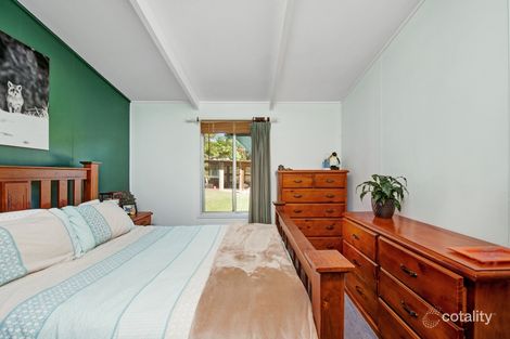 Property photo of 46 Wallaroy Drive Burrill Lake NSW 2539