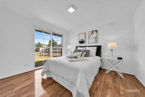 Property photo of 43 Walnut Crescent Noble Park VIC 3174