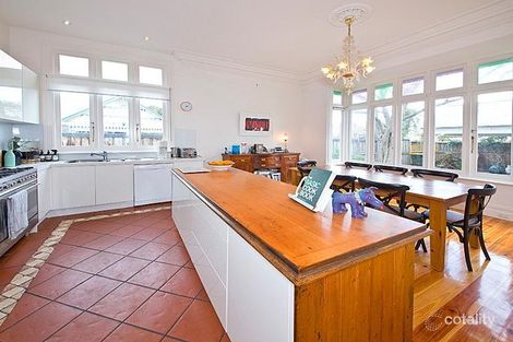Property photo of 36 Holywood Grove Carnegie VIC 3163