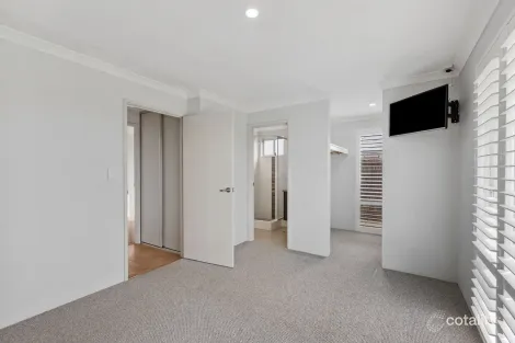 Property photo of 18 Drimmie Road Clarkson WA 6030