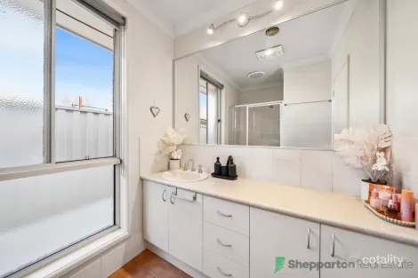 Property photo of 56 Pell Crescent Mooroopna VIC 3629