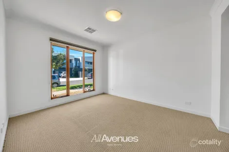 Property photo of 6 Rhynhurst Street Clyde North VIC 3978