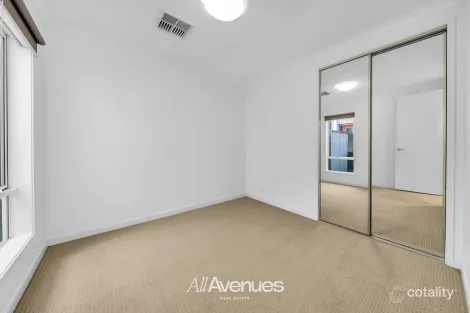 Property photo of 6 Rhynhurst Street Clyde North VIC 3978