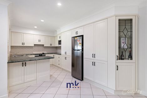 Property photo of 6 Seine Place Kearns NSW 2558