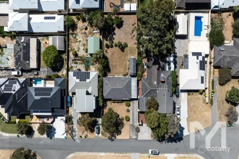 Property photo of 6 Pass Crescent Beaconsfield WA 6162