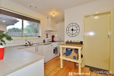 Property photo of 2/10 Elamo Road Healesville VIC 3777