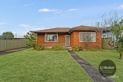 2 Wynyard St, Guildford, NSW 2161