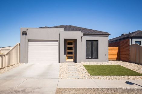 Property photo of 2/40 Vine Avenue Horsham VIC 3400