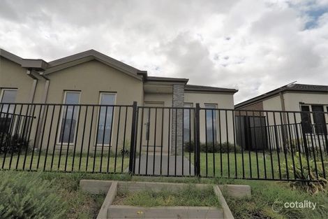 Property photo of 23 Comtois Lane Clyde North VIC 3978