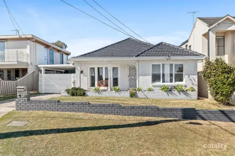 38 Holt Rd, Taren Point, NSW 2229