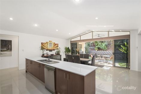 Property photo of 16 Boogaerdt Rise Bonogin QLD 4213