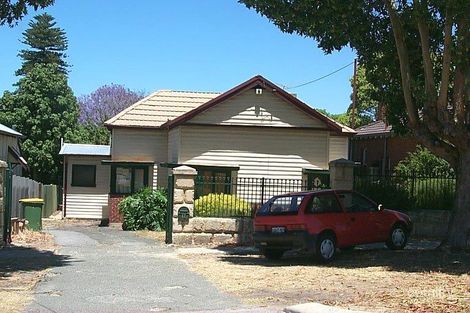 17 Central Ave, Maylands, WA 6051