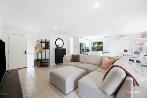 Property photo of 13/1-3 Carnarvon Court Oxenford QLD 4210