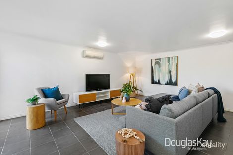 Property photo of 3 Fernhurst Avenue Derrimut VIC 3026