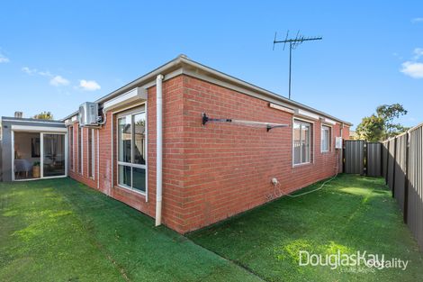 Property photo of 3 Fernhurst Avenue Derrimut VIC 3026