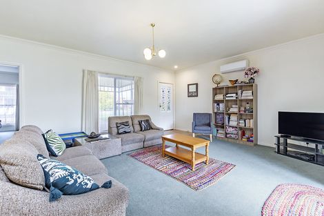 Property photo of 5 Lakeside Court Hamilton VIC 3300