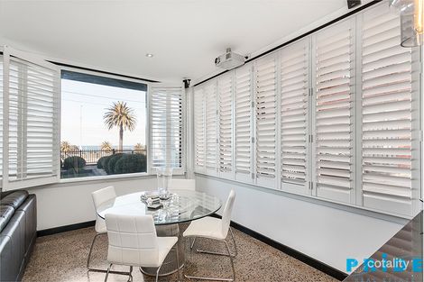 Property photo of 21 Esplanade St Kilda VIC 3182