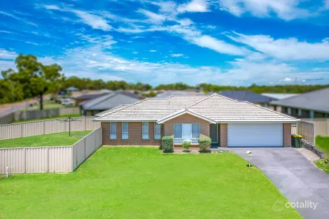 Property photo of 2 Cams Boulevard Summerland Point NSW 2259