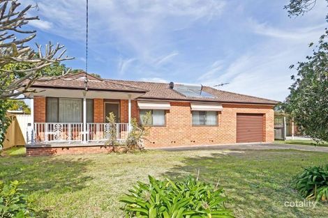 62 Natuna Ave, Budgewoi, NSW 2262