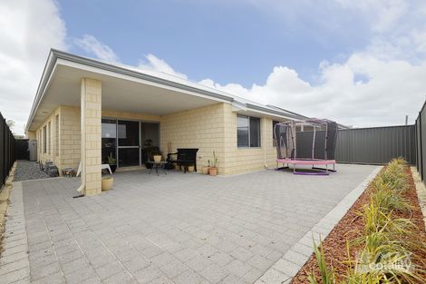 Property photo of 14 Cosmia Grove Jindalee WA 6036