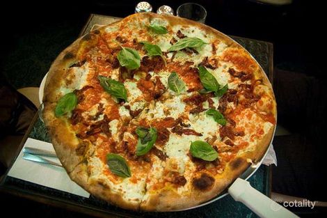 776 Nicholson St, Fitzroy North, VIC 3068