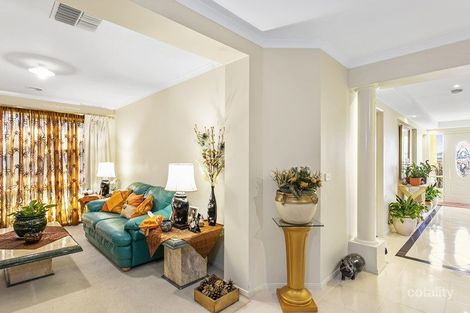 Property photo of 8 Peppertree Avenue Narre Warren South VIC 3805