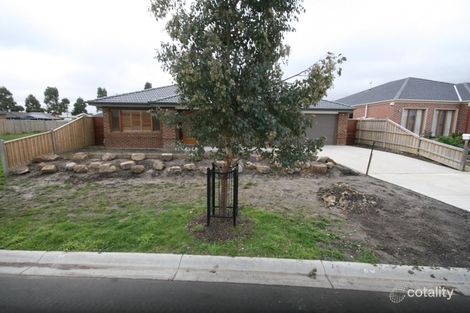 22 Paringa Dr, Ferntree Gully, VIC 3156