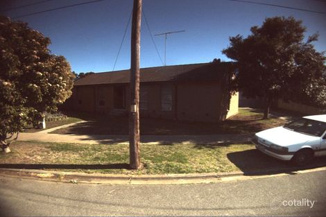 Property photo of 1 Down Court Corio VIC 3214