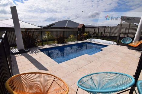 Property photo of 9 Coates Drive Kelso NSW 2795