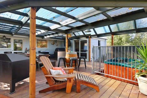 Property photo of 2 Valewood Drive Launching Place VIC 3139